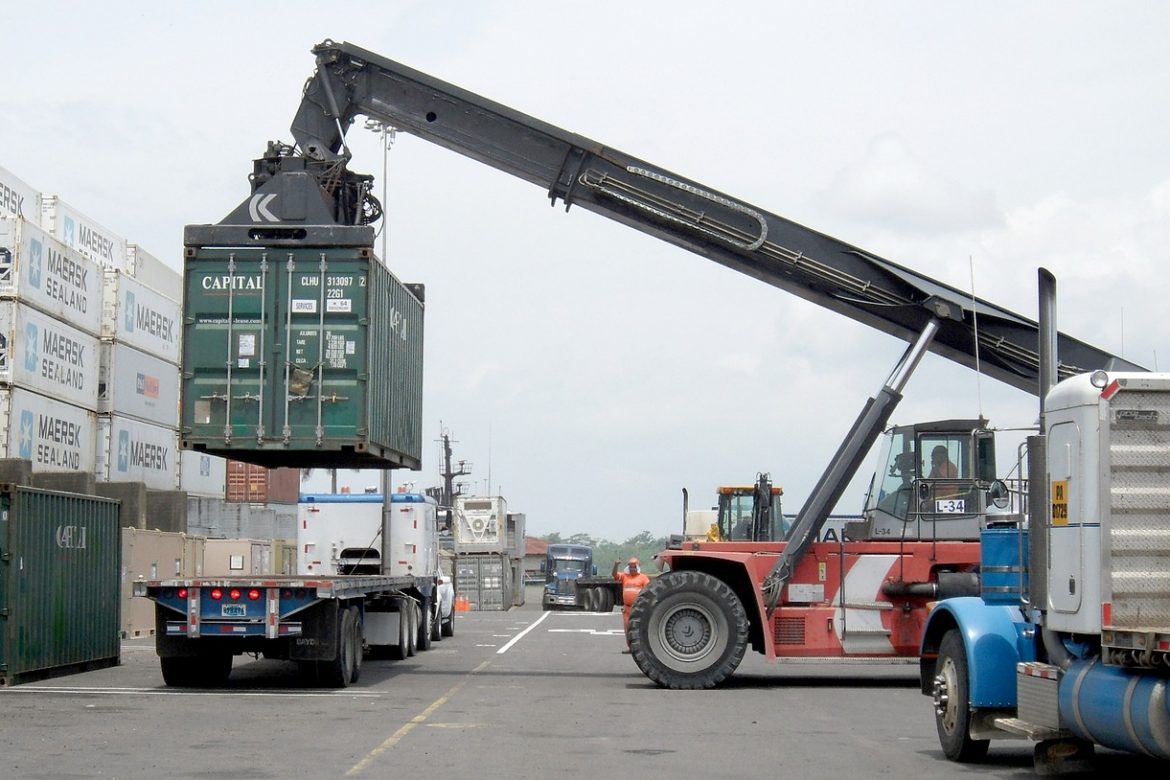 SHIPPING CONTAINER TRANSPORT